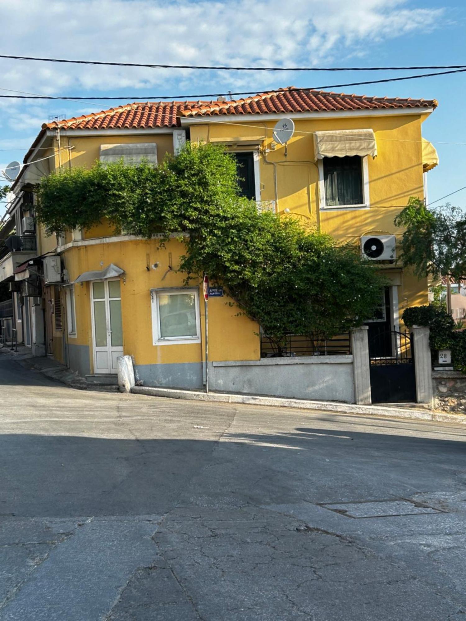 Appartamento Studio In Old Town Of Mytilíni Esterno foto