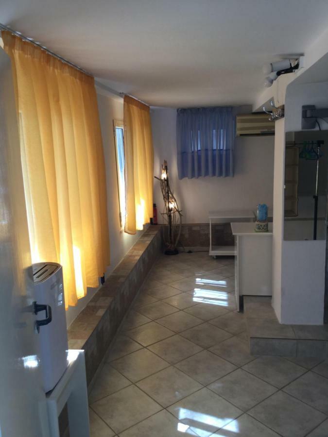 Appartamento Studio In Old Town Of Mytilíni Esterno foto